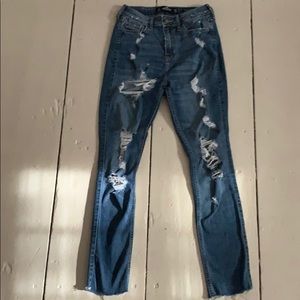 HOLLISTER HighRise Super Skinny Jeans Size 1